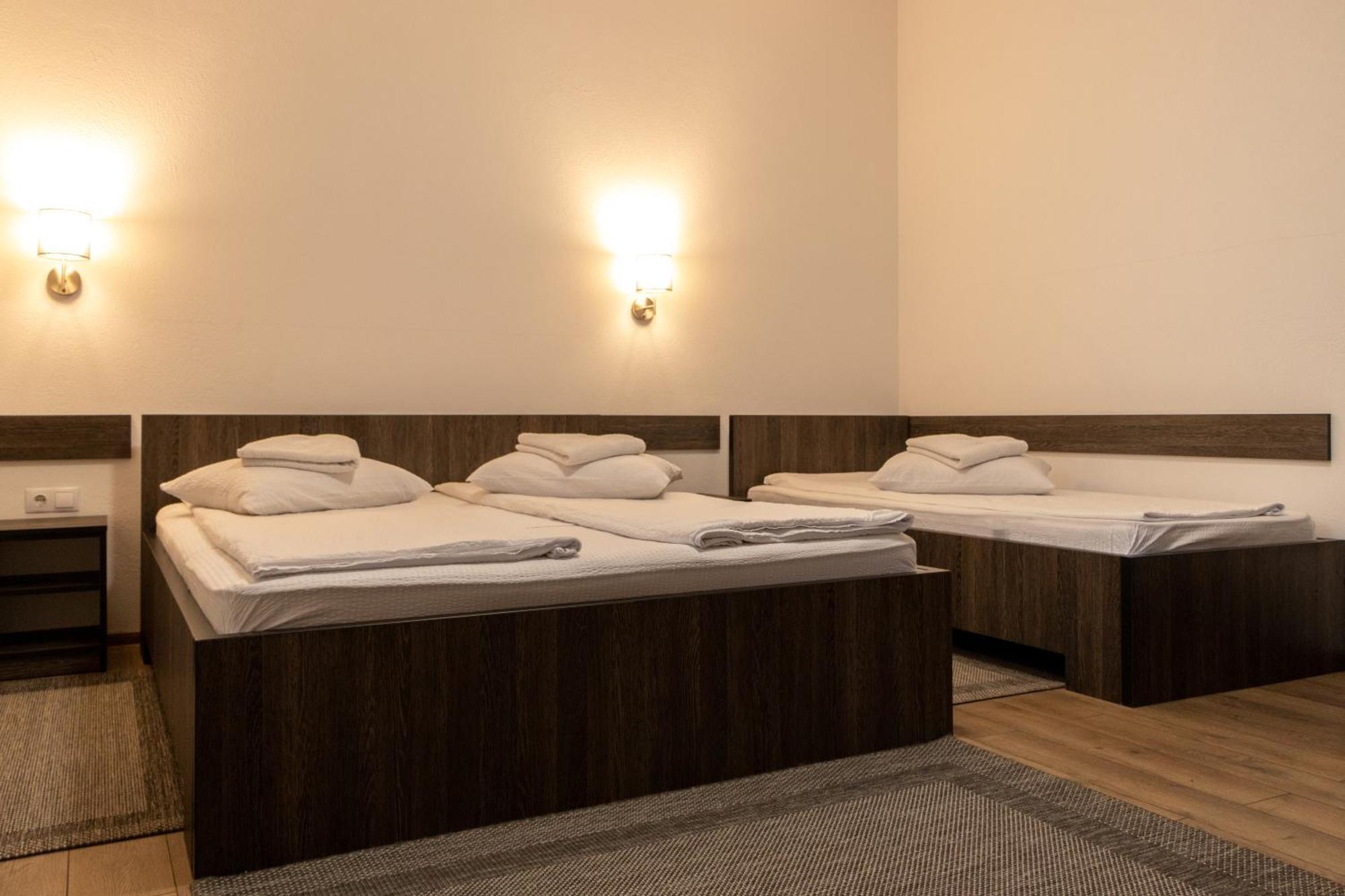 Hotel Tranzit Odorheiu Secuiesc Esterno foto